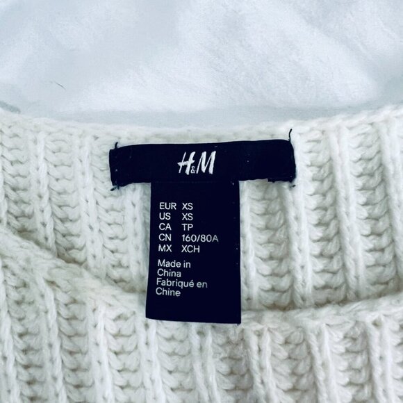 H&M Ivory/Cream Knit Pullover Sweater 3/4 Length Sleeves Loose Chunky Sweater - Picture 7 of 9